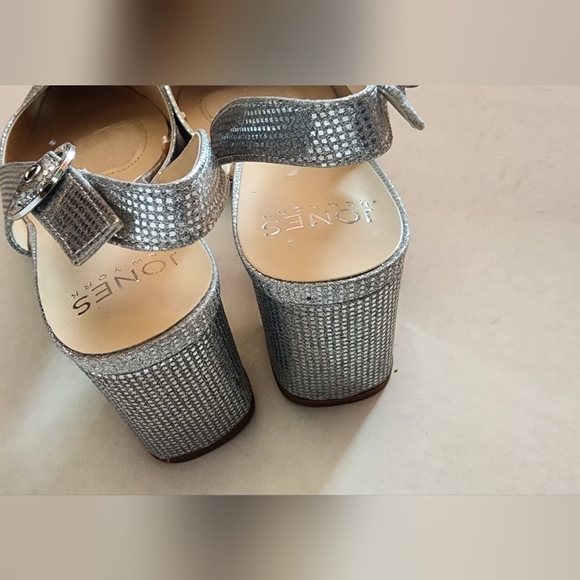 Jones New York Women's Candree Pointed Toe Block Heel Pumps Size 11 - Picture 4 of 6